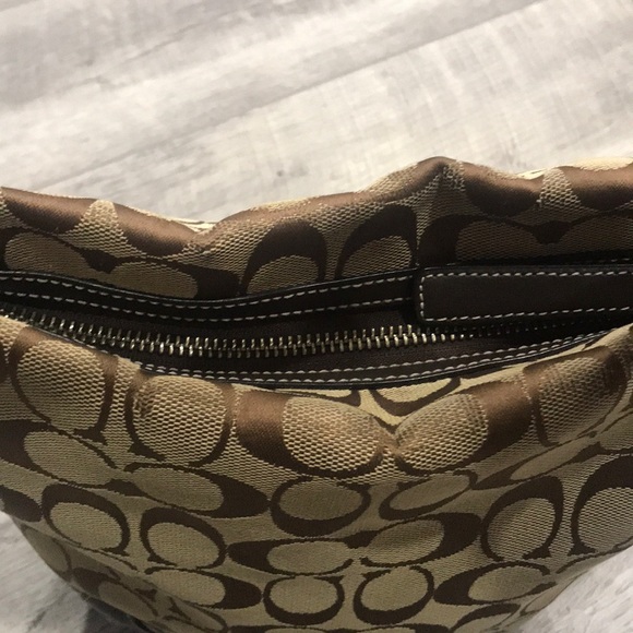 Coach Purse - Picture 5 of 8